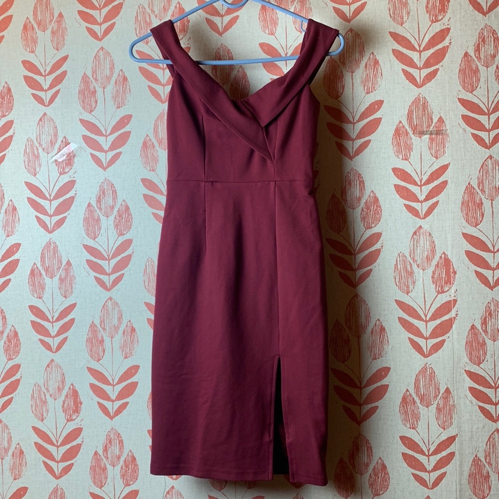 LULUS Wine-colored Dress, size XS
